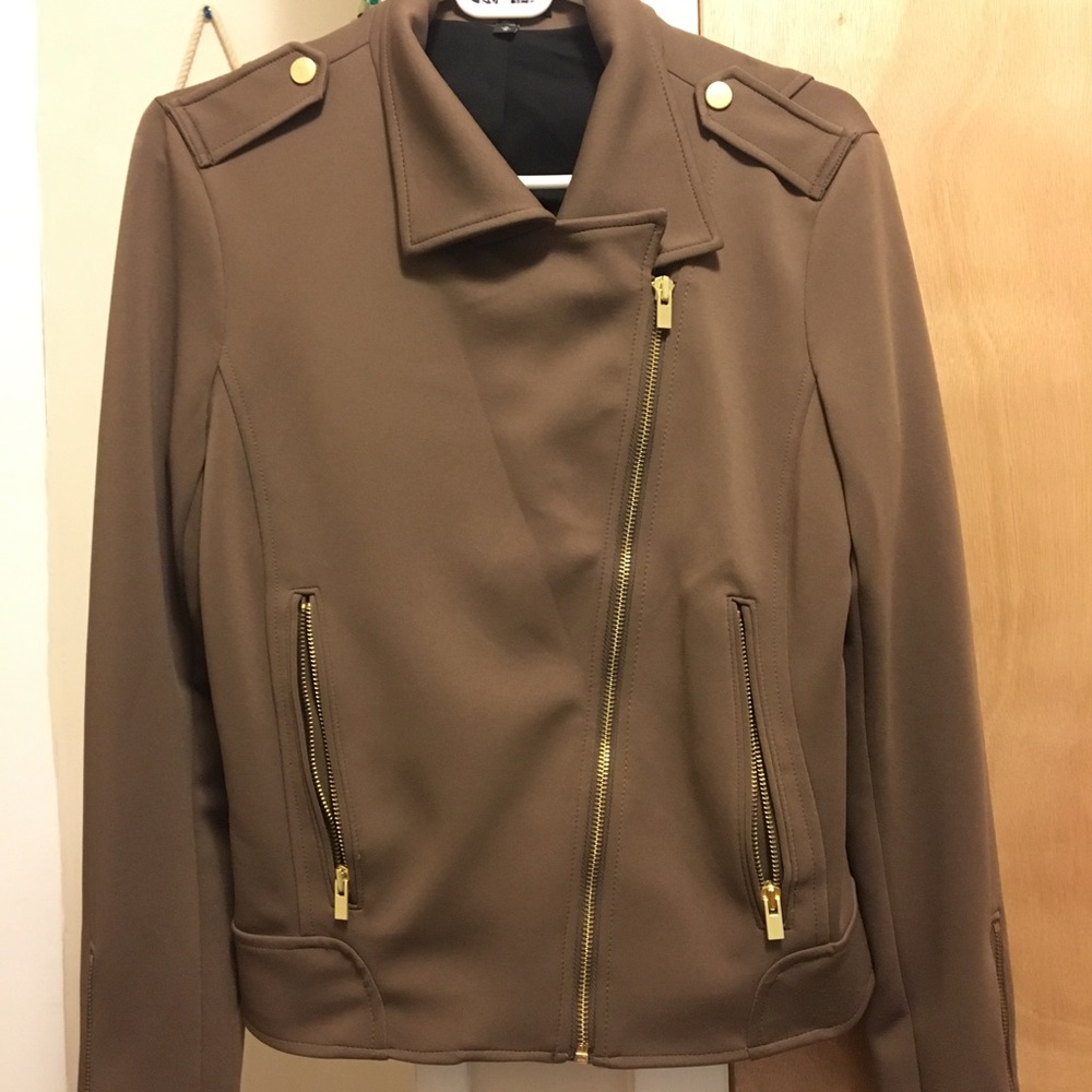 Express Jacket - Picture 2 of 4